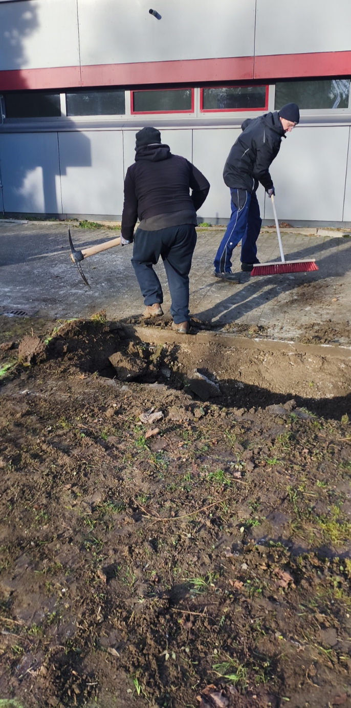 Screenshot 2026 01 04 23 59 02 089 com.miui.gallery edit